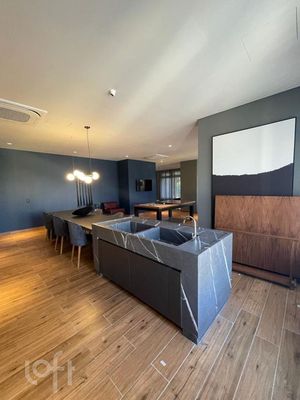 Image 32 - 333243