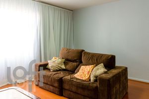 Image 19 - 333517