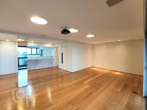 Image 10 - 333630