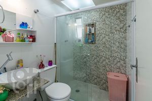 Image 31 - 333638