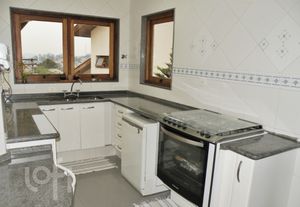 Image 40 - 333665