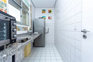 Image 32 - 333682