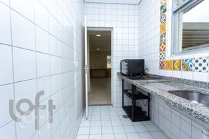 Image 31 - 333682