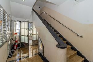 Image 23 - 333795