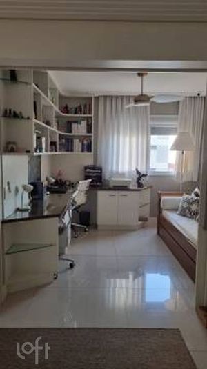 Image 7 - 333853