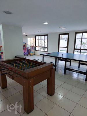 Image 17 - 333915