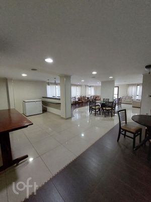 Image 23 - 333915
