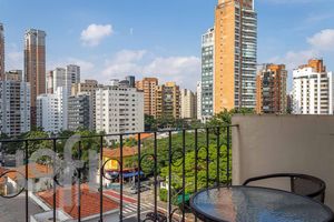 Image 16 - 334060