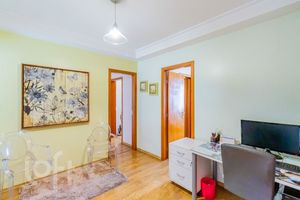 Image 13 - 334073