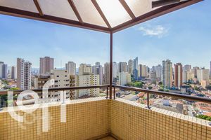 Image 33 - 334220