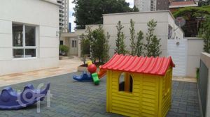 Image 5 - 334286