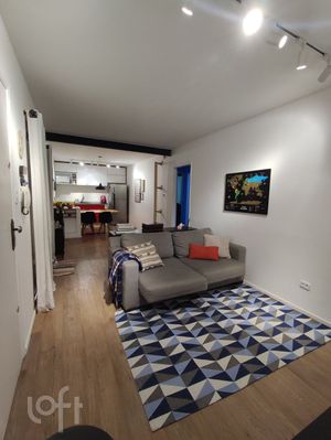 Image 21 - 334354