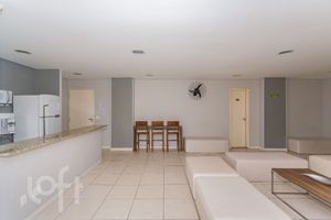 Image 62 - 334385