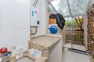 Image 31 - 334385