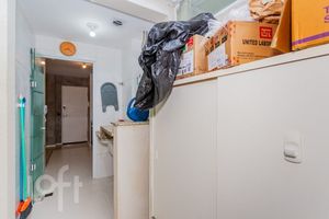 Image 38 - 334385
