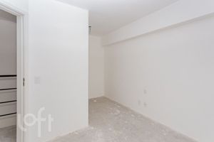 Image 33 - 334558
