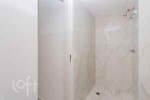 Image 38 - 334558