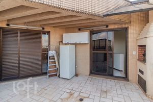 Image 34 - 334622
