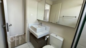 Image 19 - 334750
