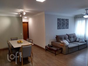Image 11 - 334775