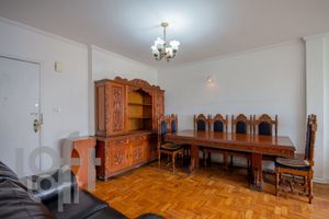 Image 10 - 334940