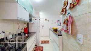 Image 11 - 335244