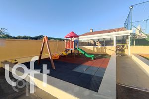 Image 31 - 335597