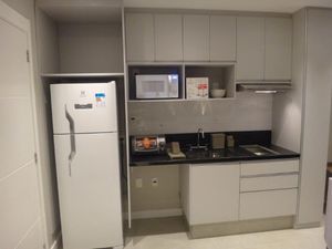 Image 6 - 335627