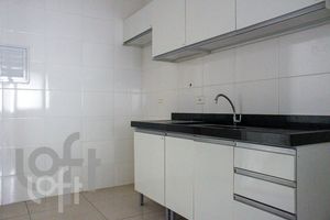 Image 15 - 335693