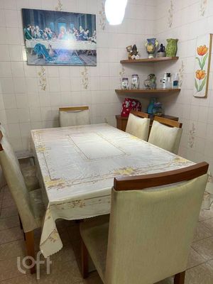 Image 4 - 335710