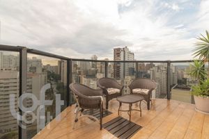 Image 44 - 335793