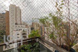 Image 9 - 335793
