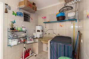Image 33 - 336219