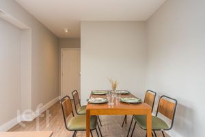 Image 17 - 336347