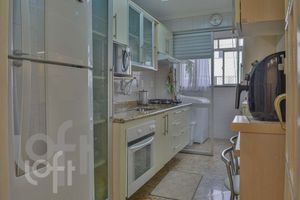 Image 19 - 336690