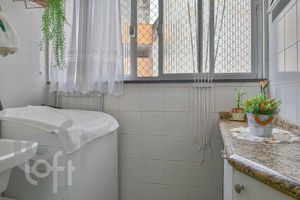 Image 17 - 336690
