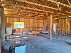Image 21 - 337399