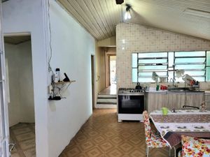 Image 10 - 337563