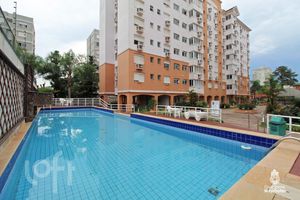 Image 43 - 337639