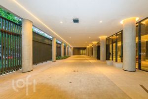 Image 21 - 337781