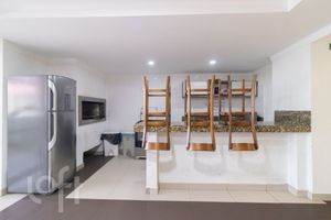 Image 40 - 337941