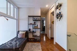 Image 19 - 337962