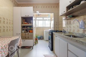 Image 17 - 338193