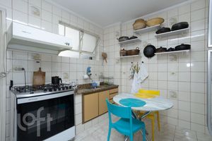 Image 11 - 338232