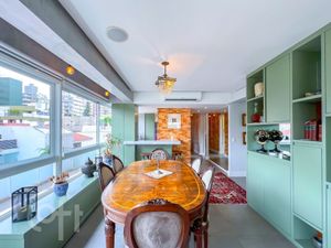 Image 10 - 338245
