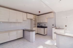 Image 28 - 338261
