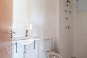 Image 17 - 338346