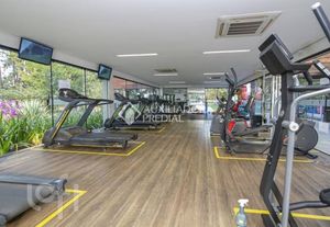 Image 19 - 338662