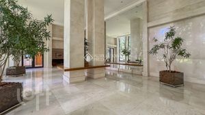 Image 44 - 338689