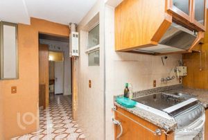 Image 19 - 338748
